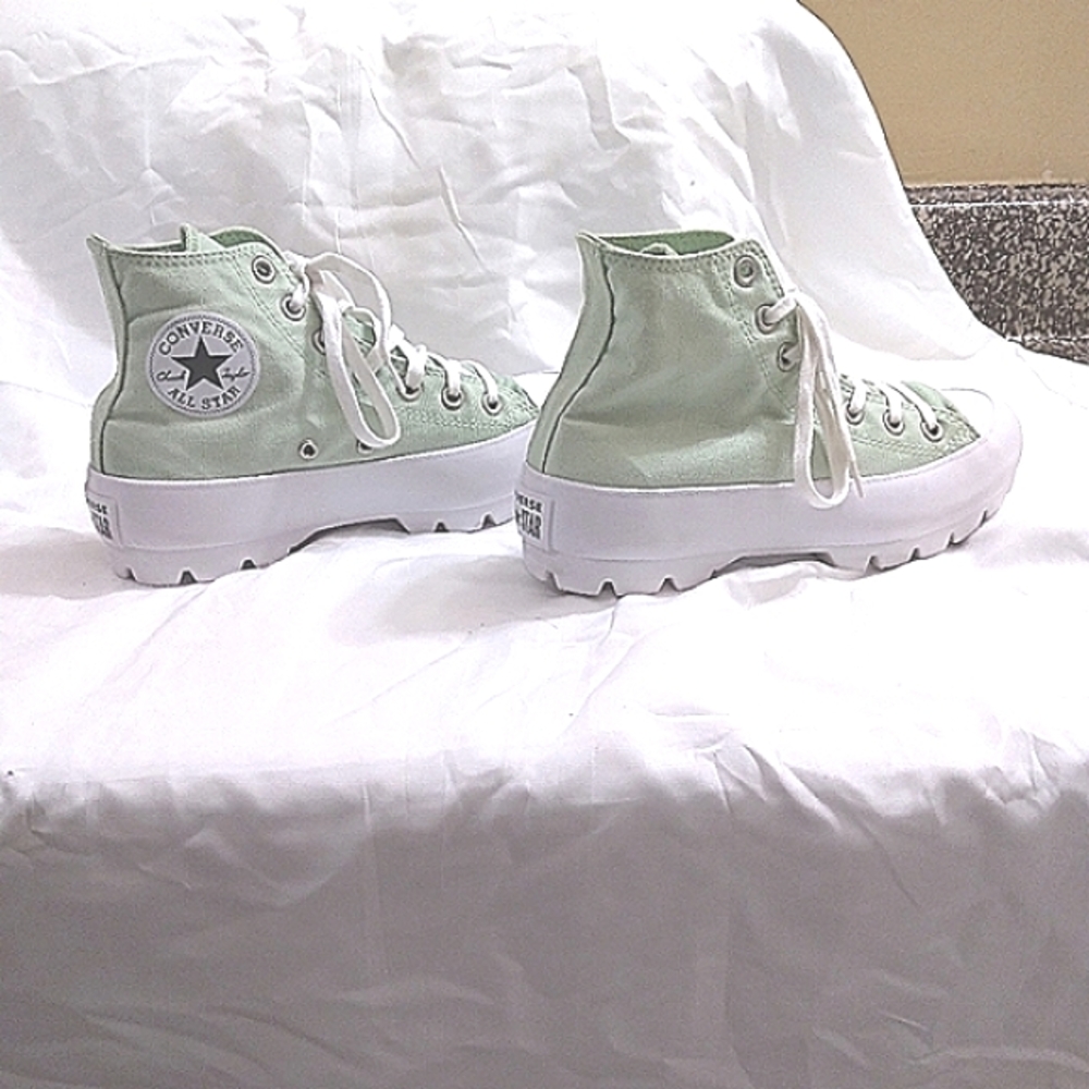 Converse Women Ct All Star Lugged Hi Green Casual Size 7 - Picture 2 of 8